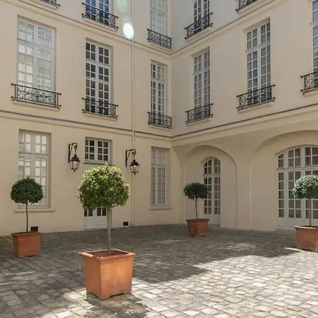 Appartamento Spacious Cocoon In The Marais *